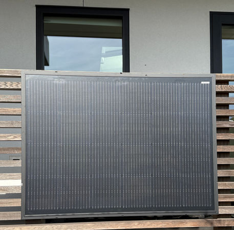 Plug-In Solar Power Kit — Balcony, Fence & Patio